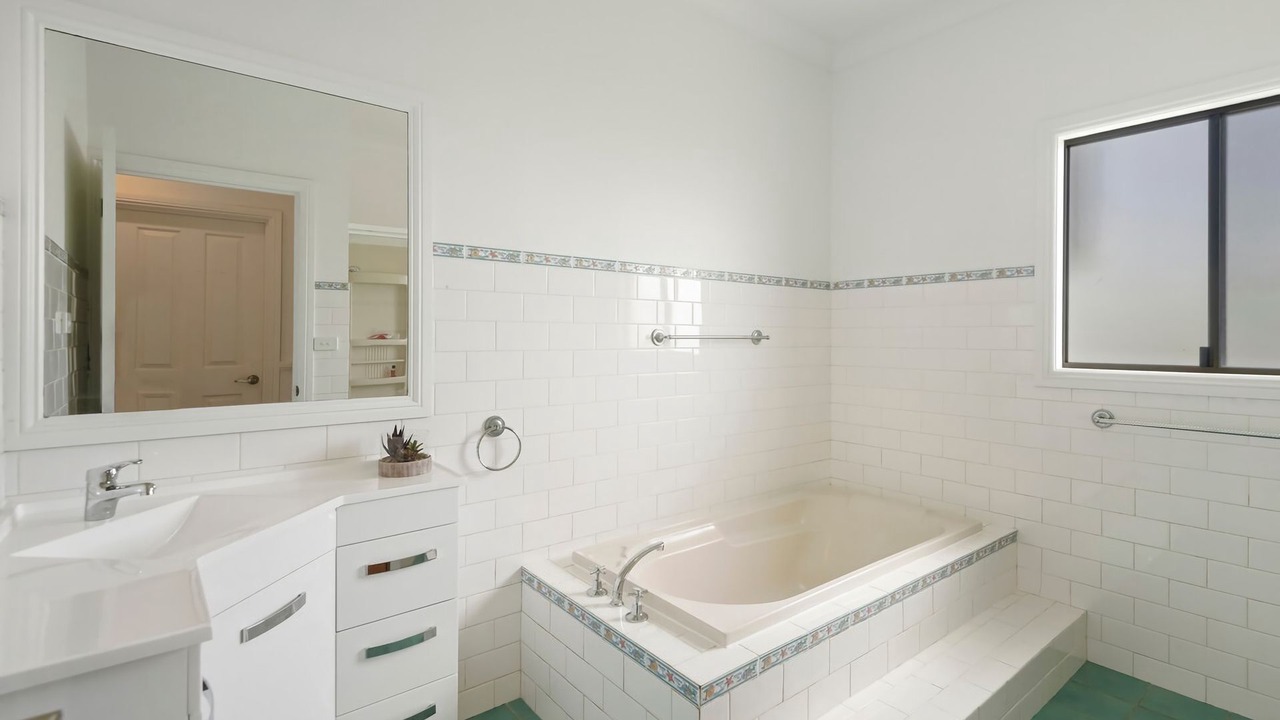 Photo of Bathroom in Empire Vale