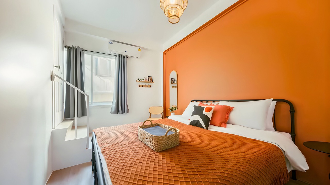 Photo of Bedroom in Phra Khanong