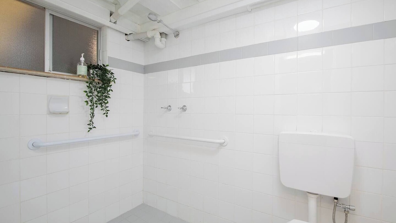 Photo of Bathroom in Warners Bay