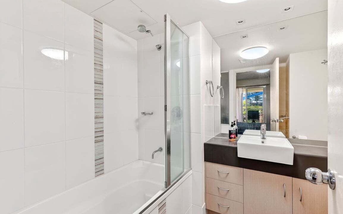 Photo of Bathroom in Alexandra Headland