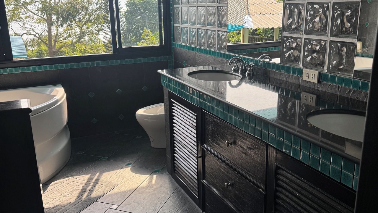 Photo of Bathroom in Haad Rin