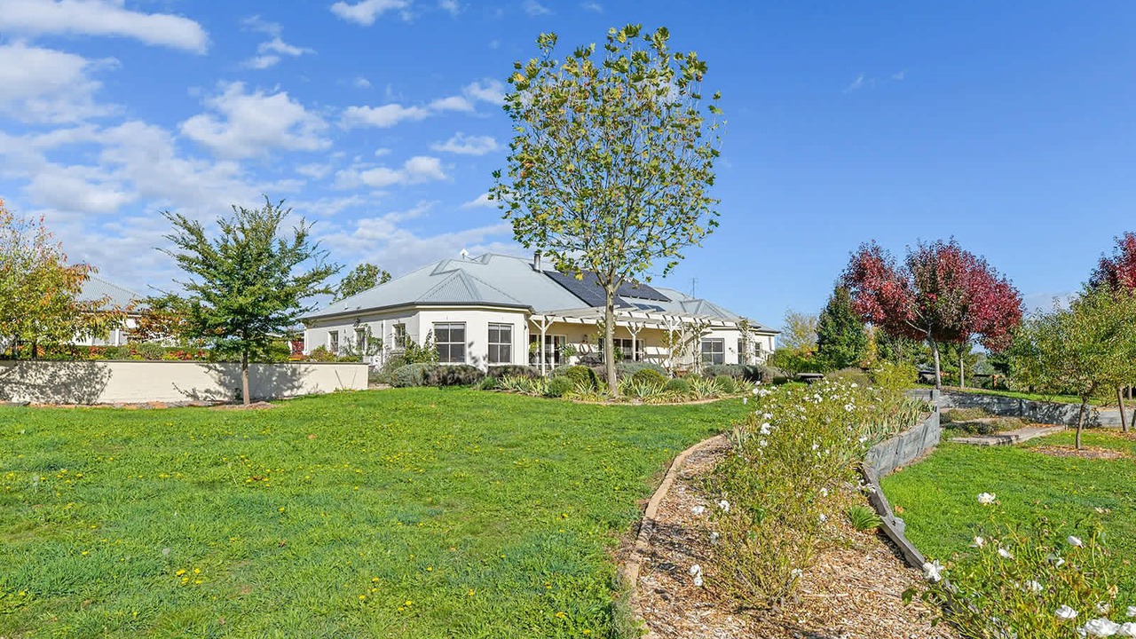 Photo of Outdoor in Byng