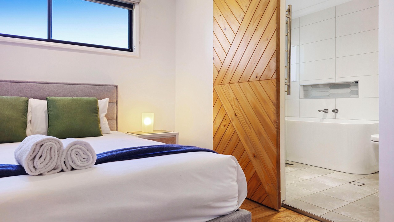 Photo of Bedroom in Berkeley Vale