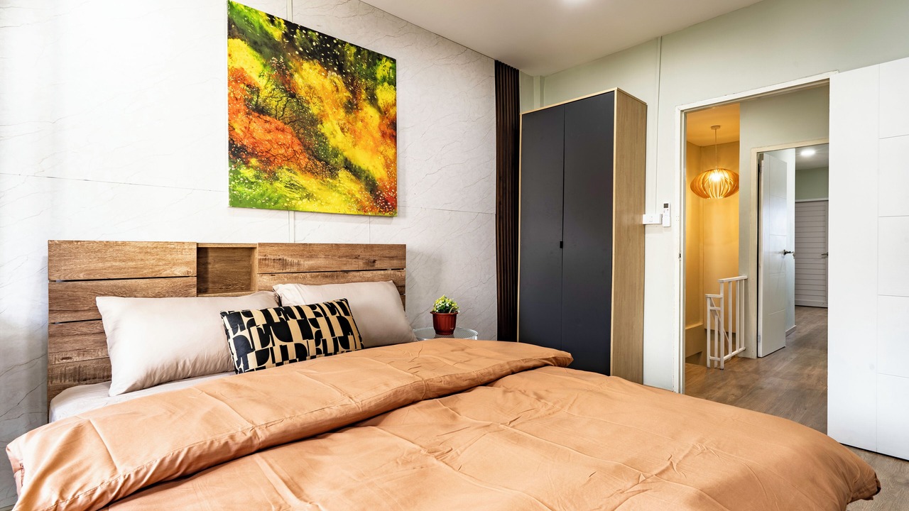Photo of Bedroom in Phra Khanong