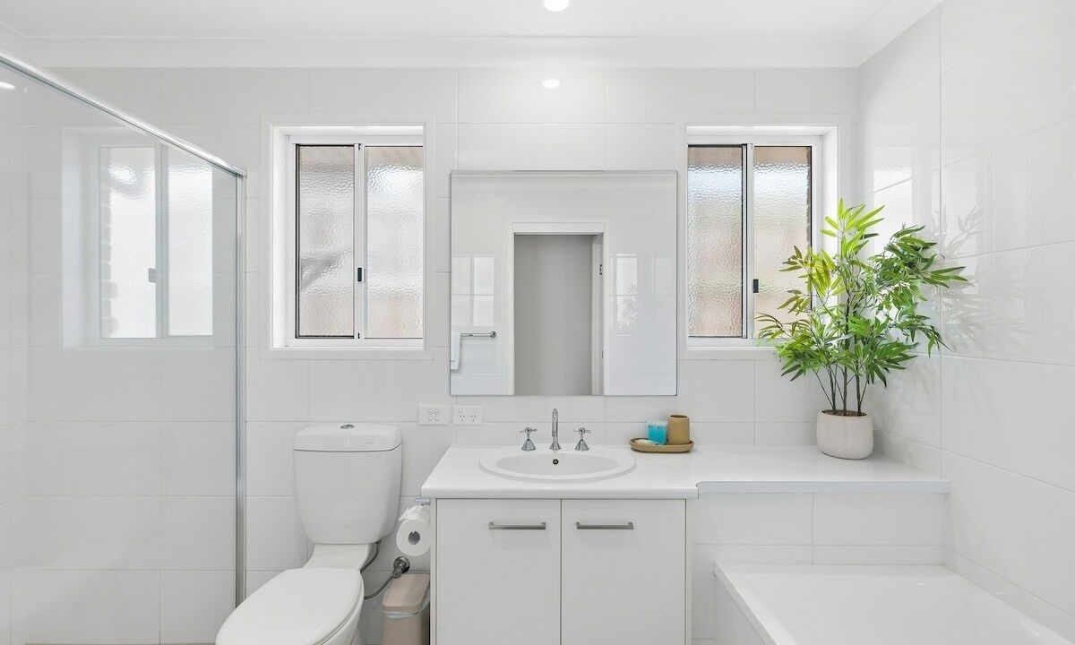 Photo of Bathroom in Middle Ridge