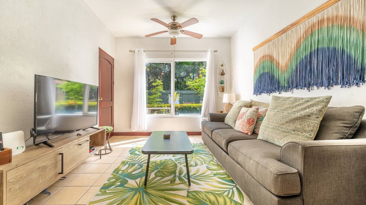 Photo of Livingroom in Potrero