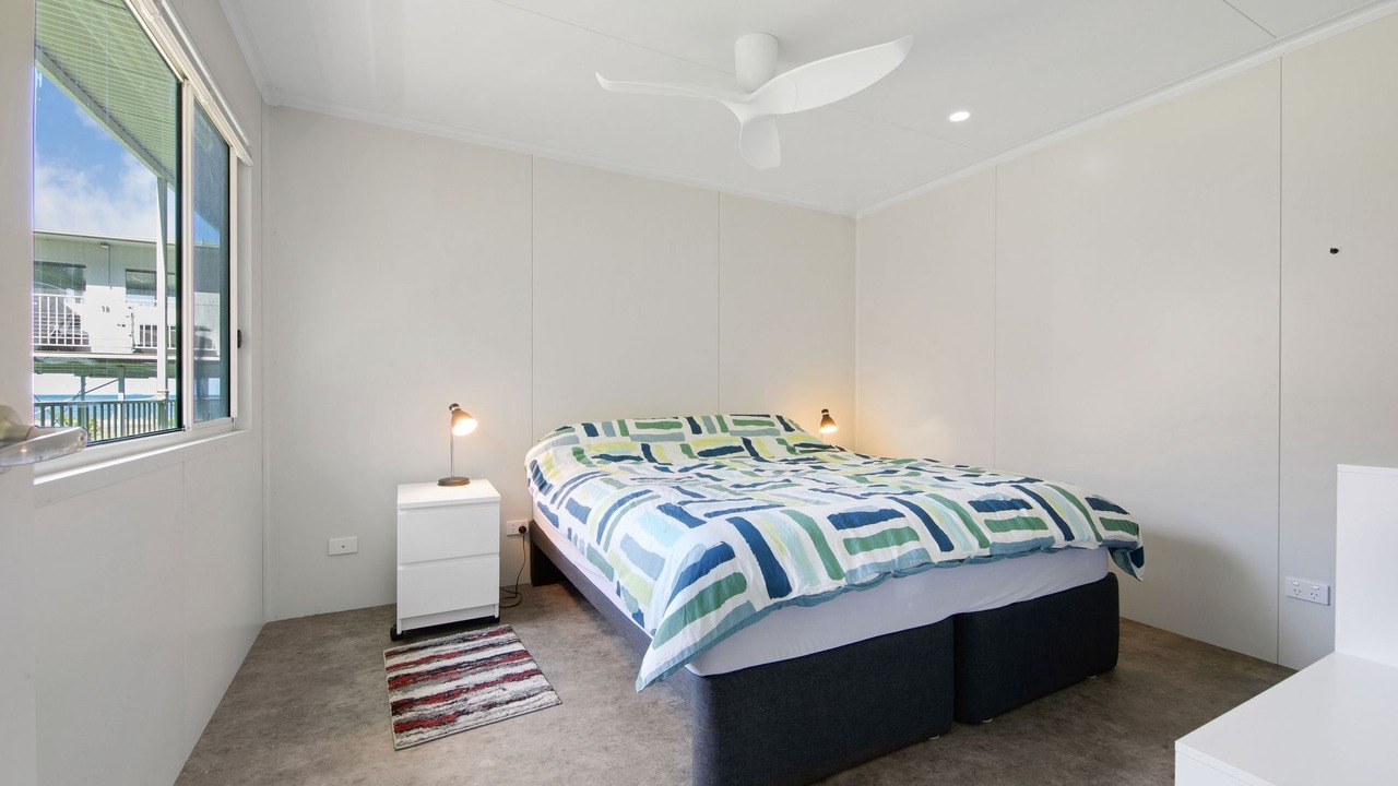 Photo of Bedroom in Long Beach