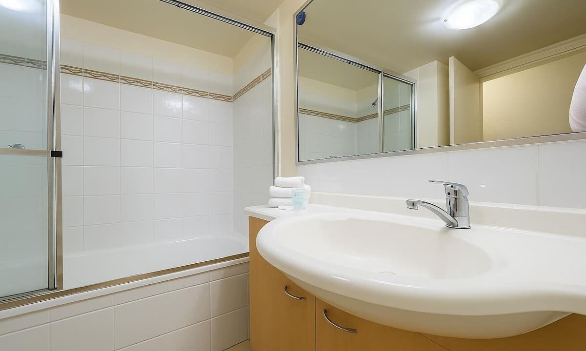 Photo of Bathroom in Mermaid Beach