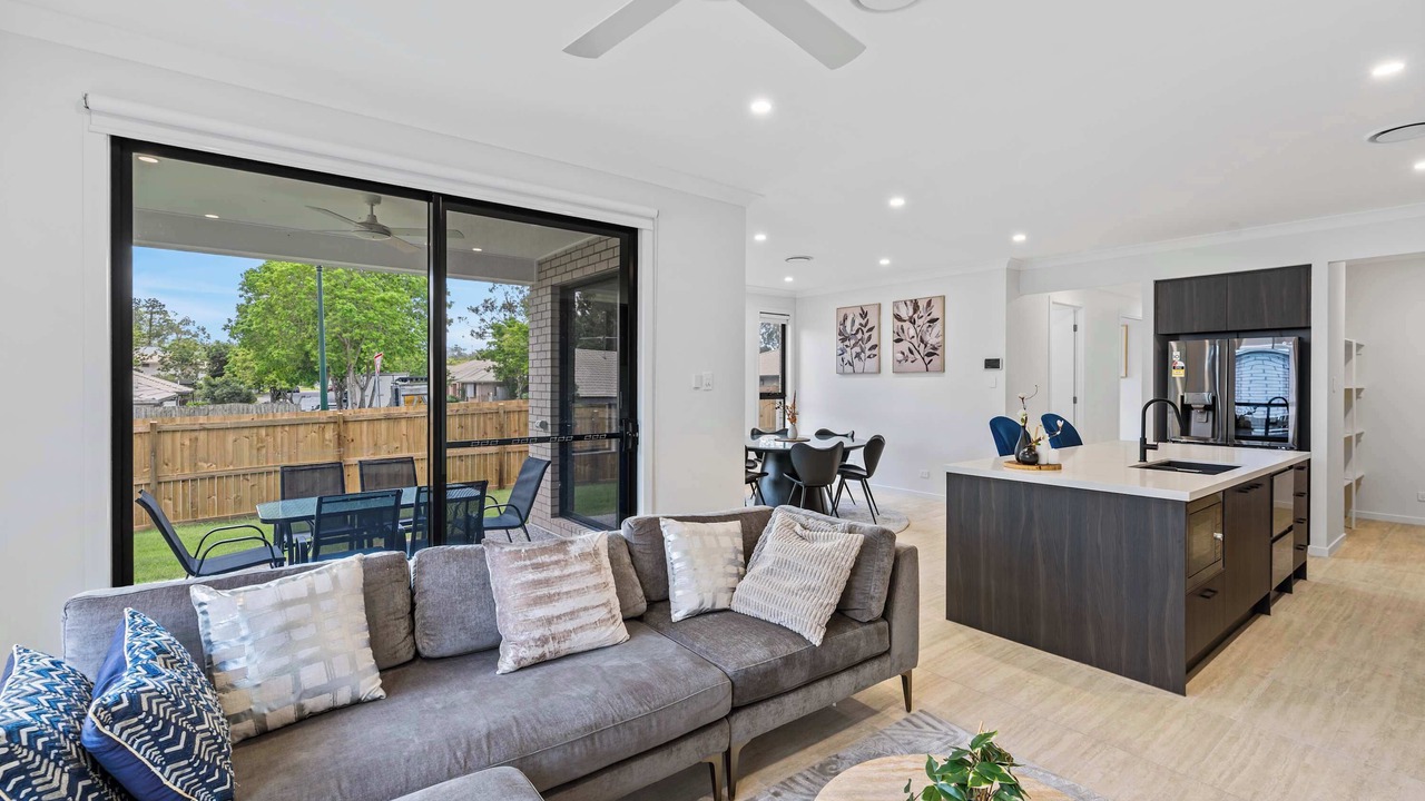 Photo of Livingroom in Calamvale