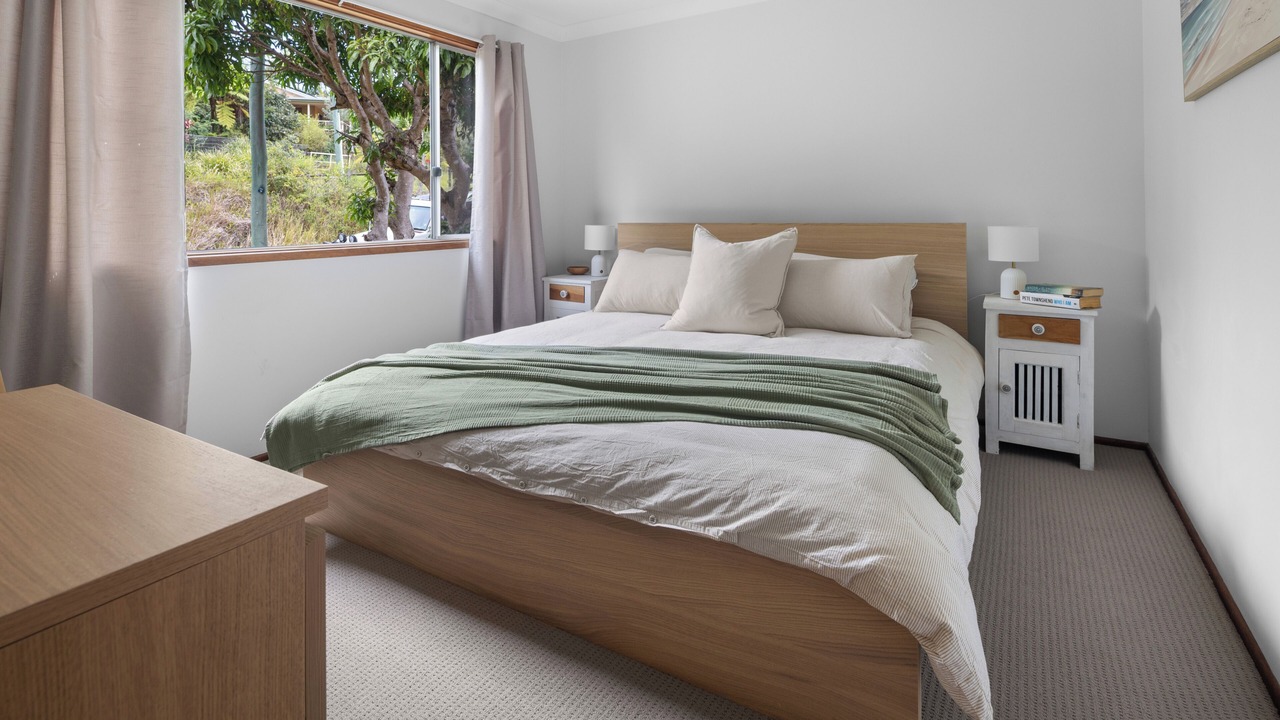 Photo of Bedroom in Hyland Park