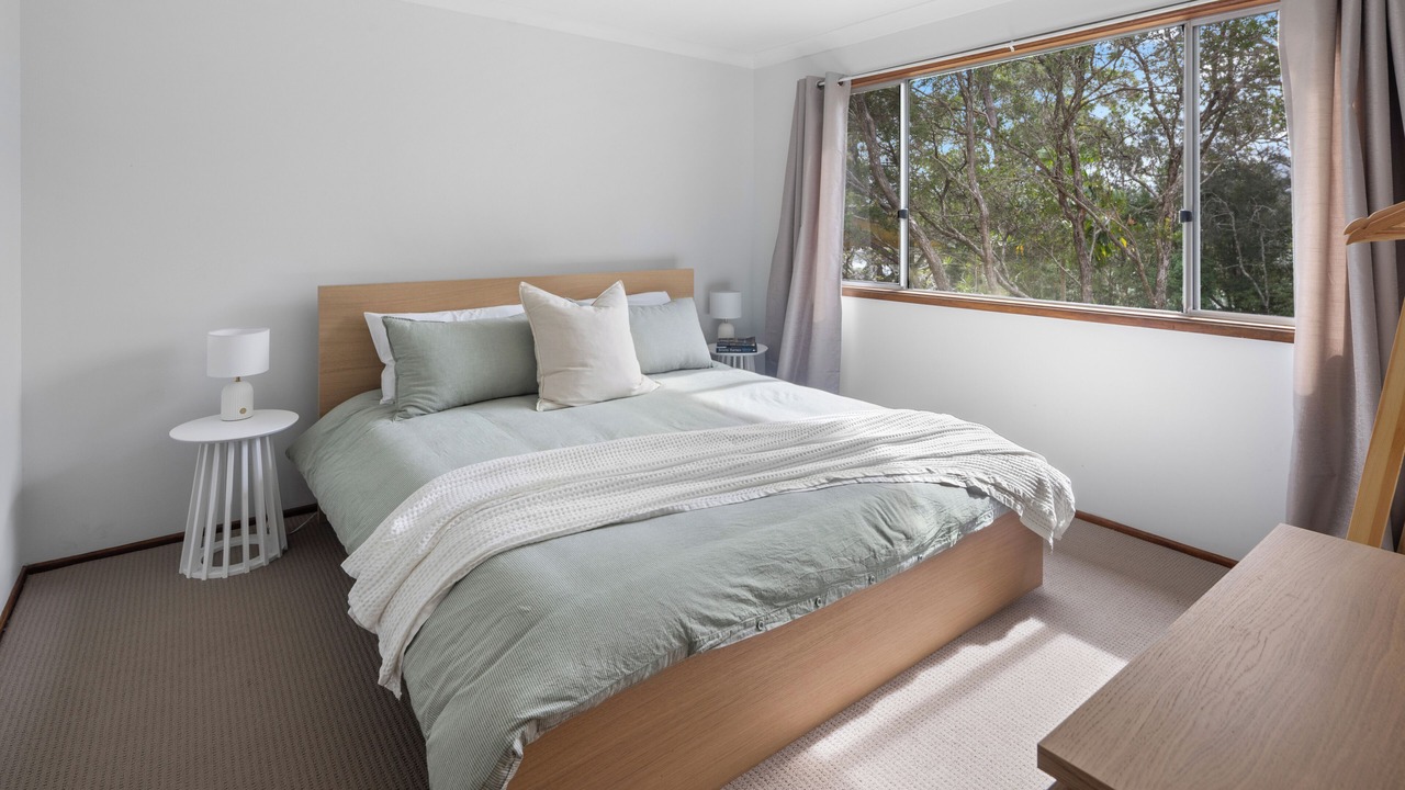 Photo of Bedroom in Hyland Park