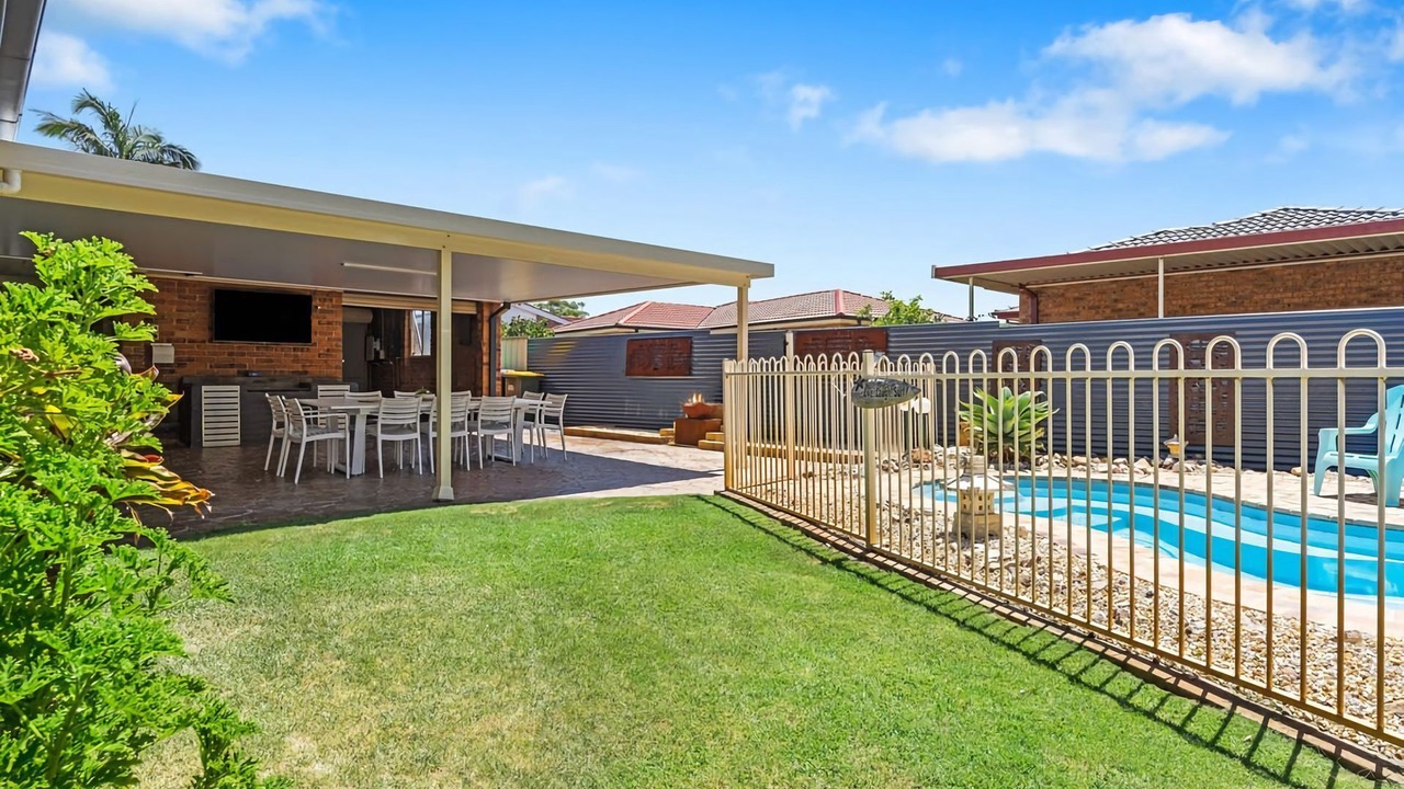 Photo of Outdoor in Pelican