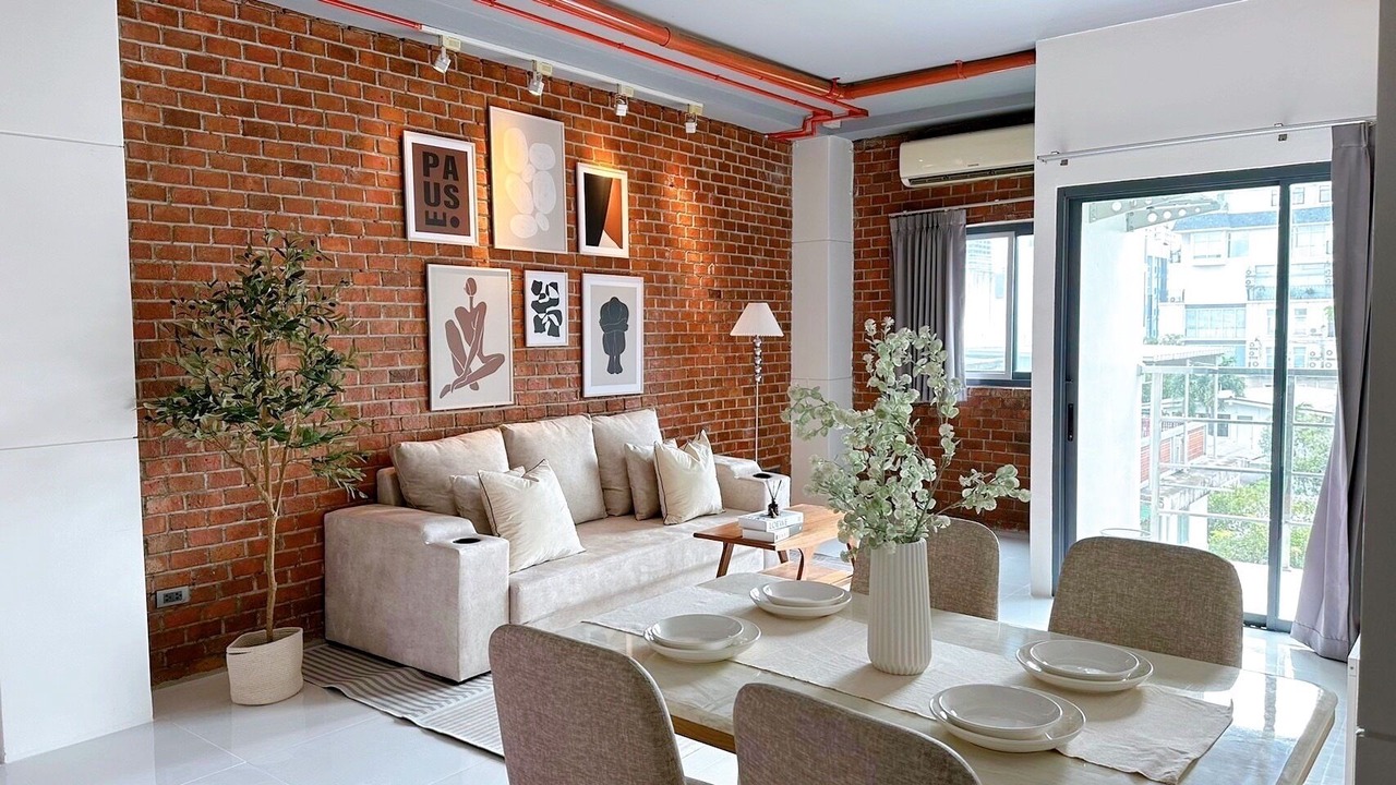 Photo of Livingroom in Ekkamai