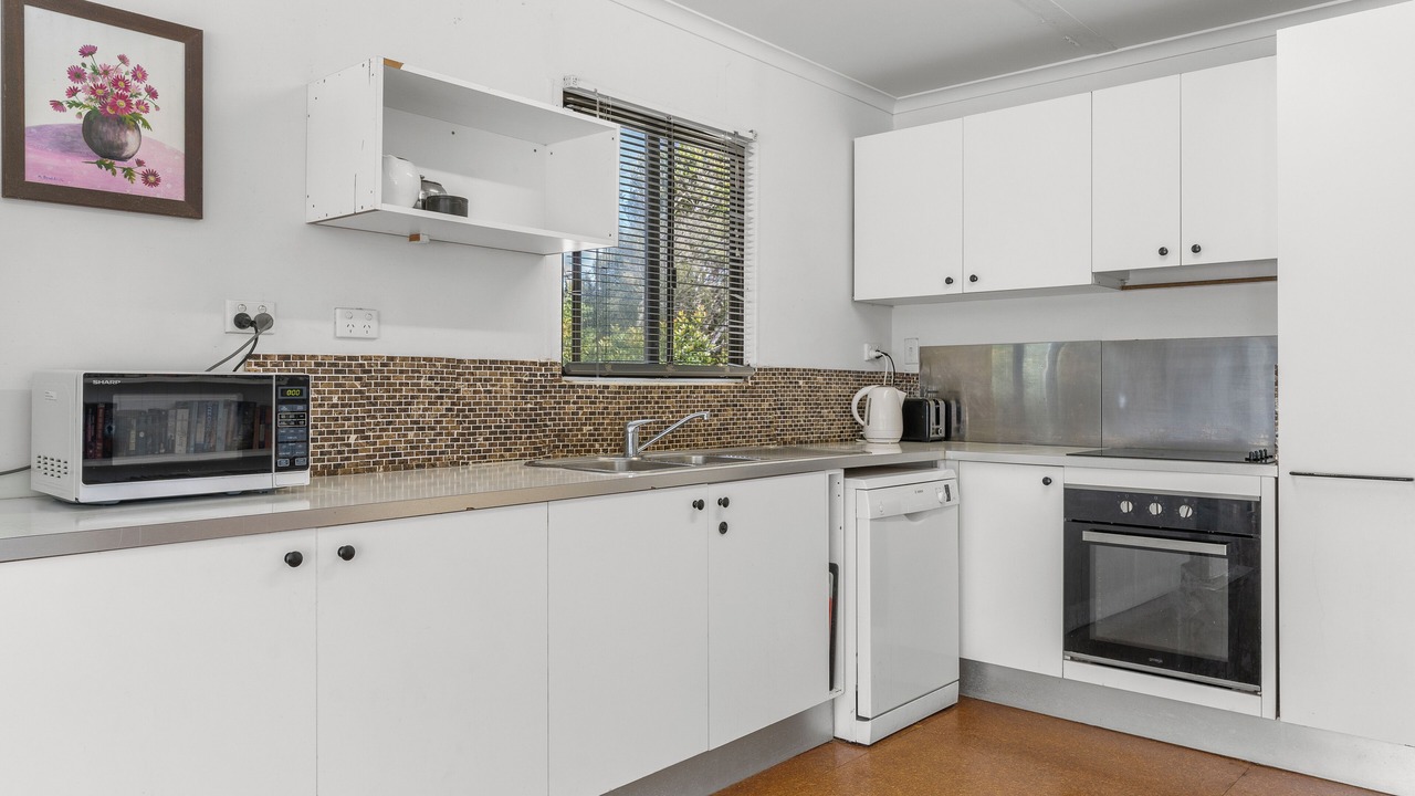 Photo of Kitchen in South Golden Beach