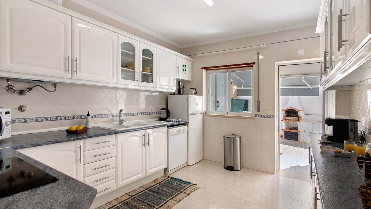 Photo of Kitchen in Vila Nova De Cacela