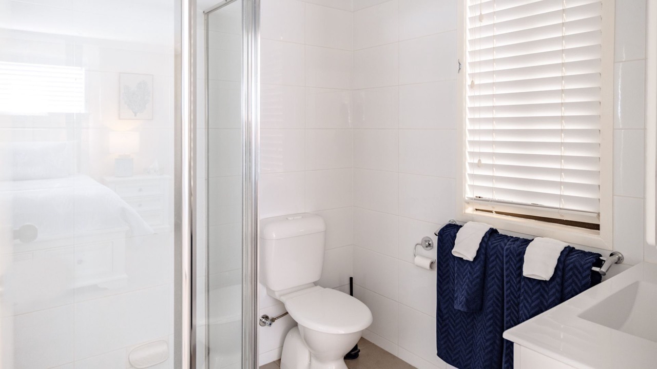 Photo of Bathroom in Narrawallee