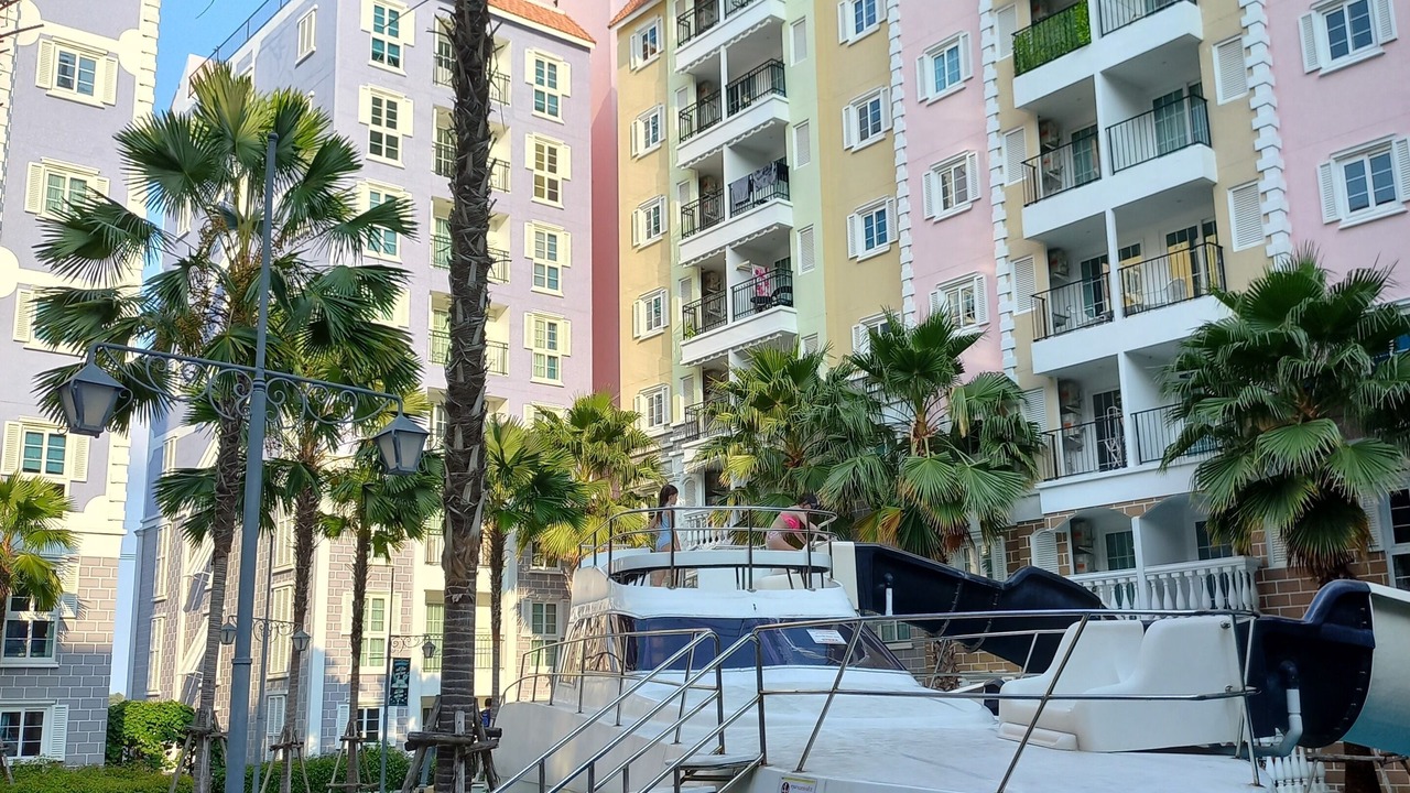 Photo of Outdoor in Na Kluea