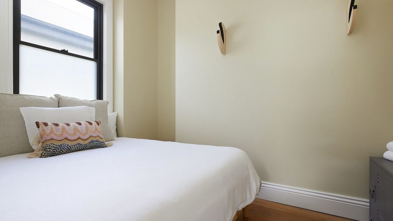 Photo of Bedroom in Cooks Hill