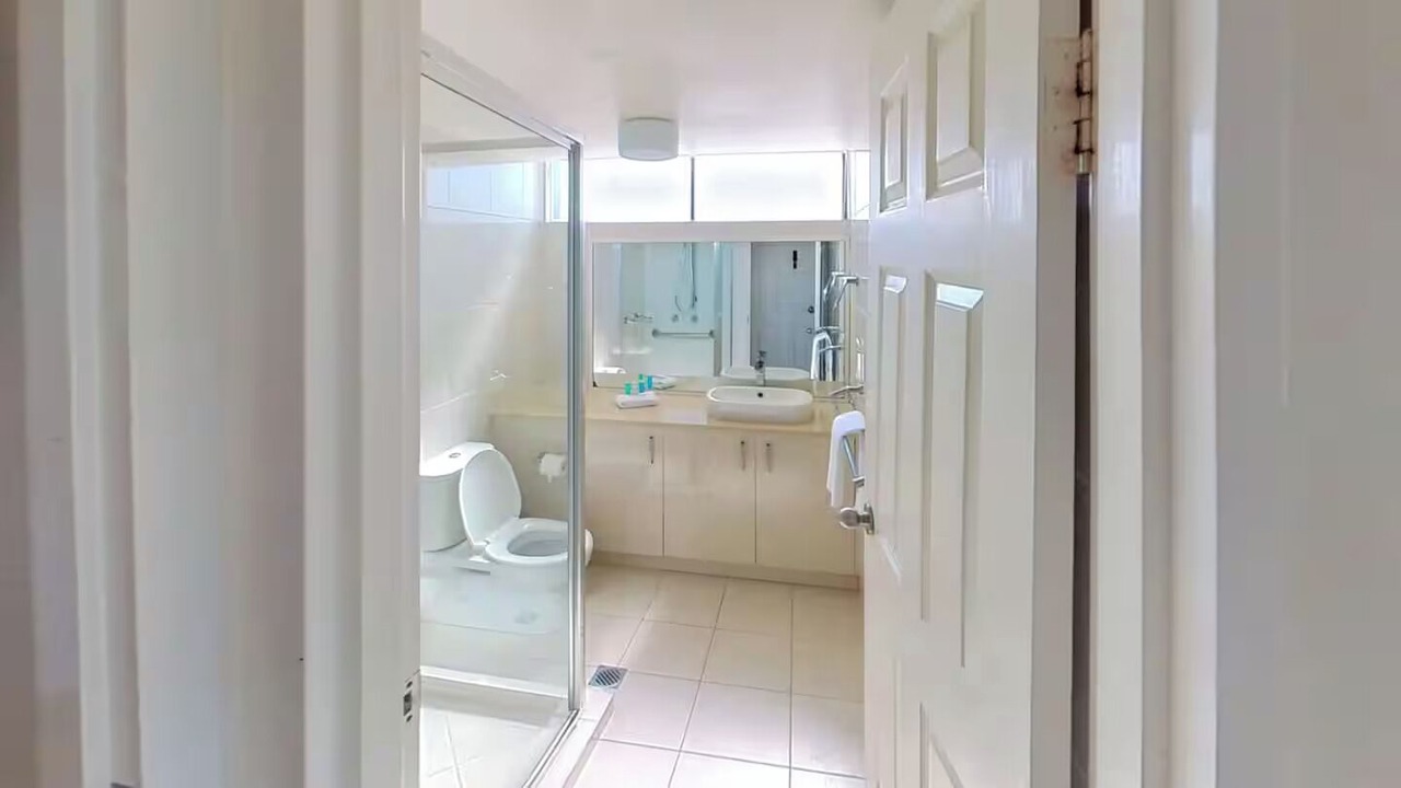Photo of Bathroom in Golden Beach