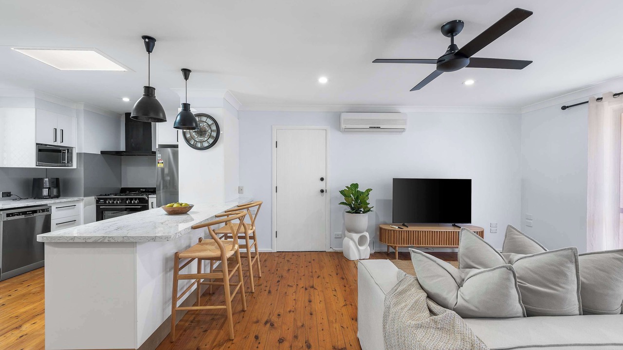 Photo of Livingroom in Currumbin Waters