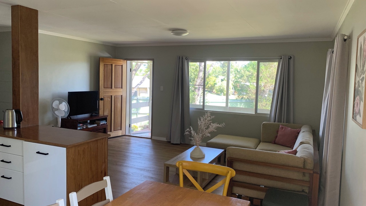 Photo of Livingroom in Atherton