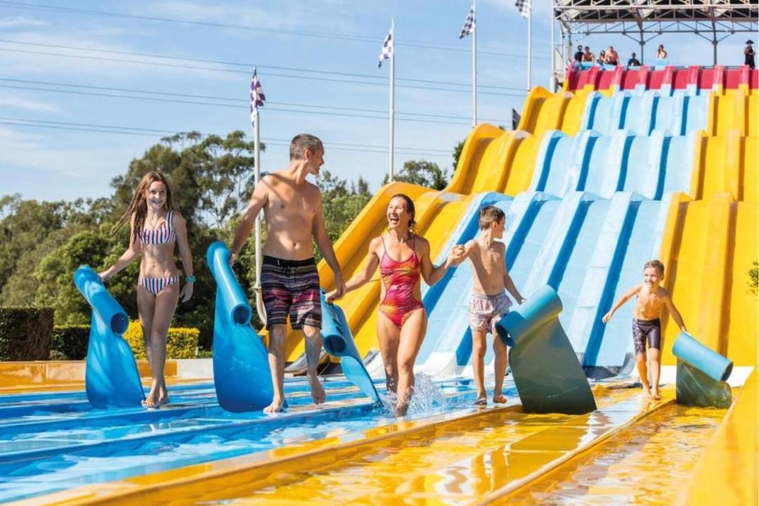 Photo of Others in Biggera Waters