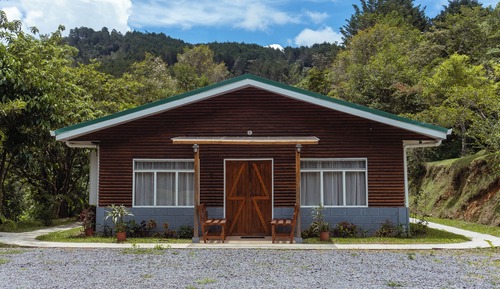 Standard Triple Room, Private Bathroom