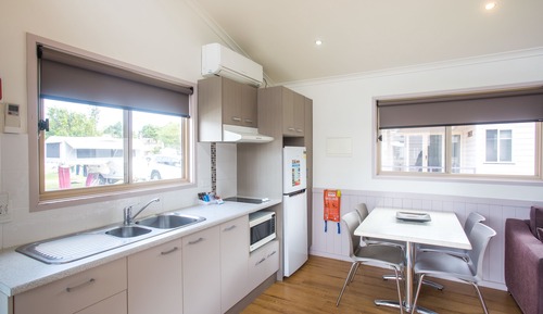 2 Bedroom Budget