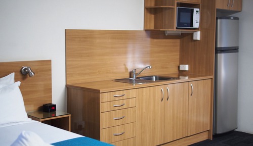 Studio, Kitchenette