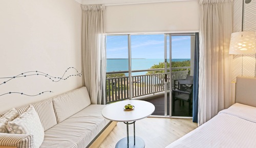 Deluxe Sea View King
