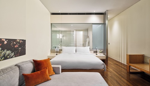 Horizon Club, Room, City View
