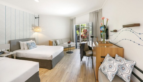 Deluxe Sea View Twin
