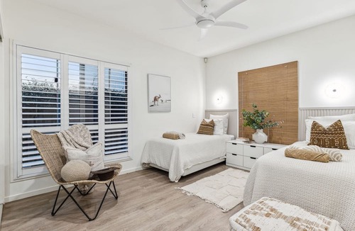 Cabarita Beach House | Cypress Cnr - Beachside holiday home